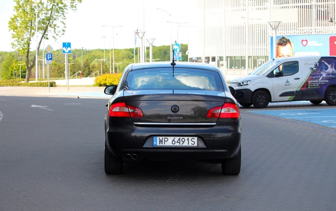 Skoda Superb cena 24900 przebieg: 299540, rok produkcji 2008 z Płock małe 667